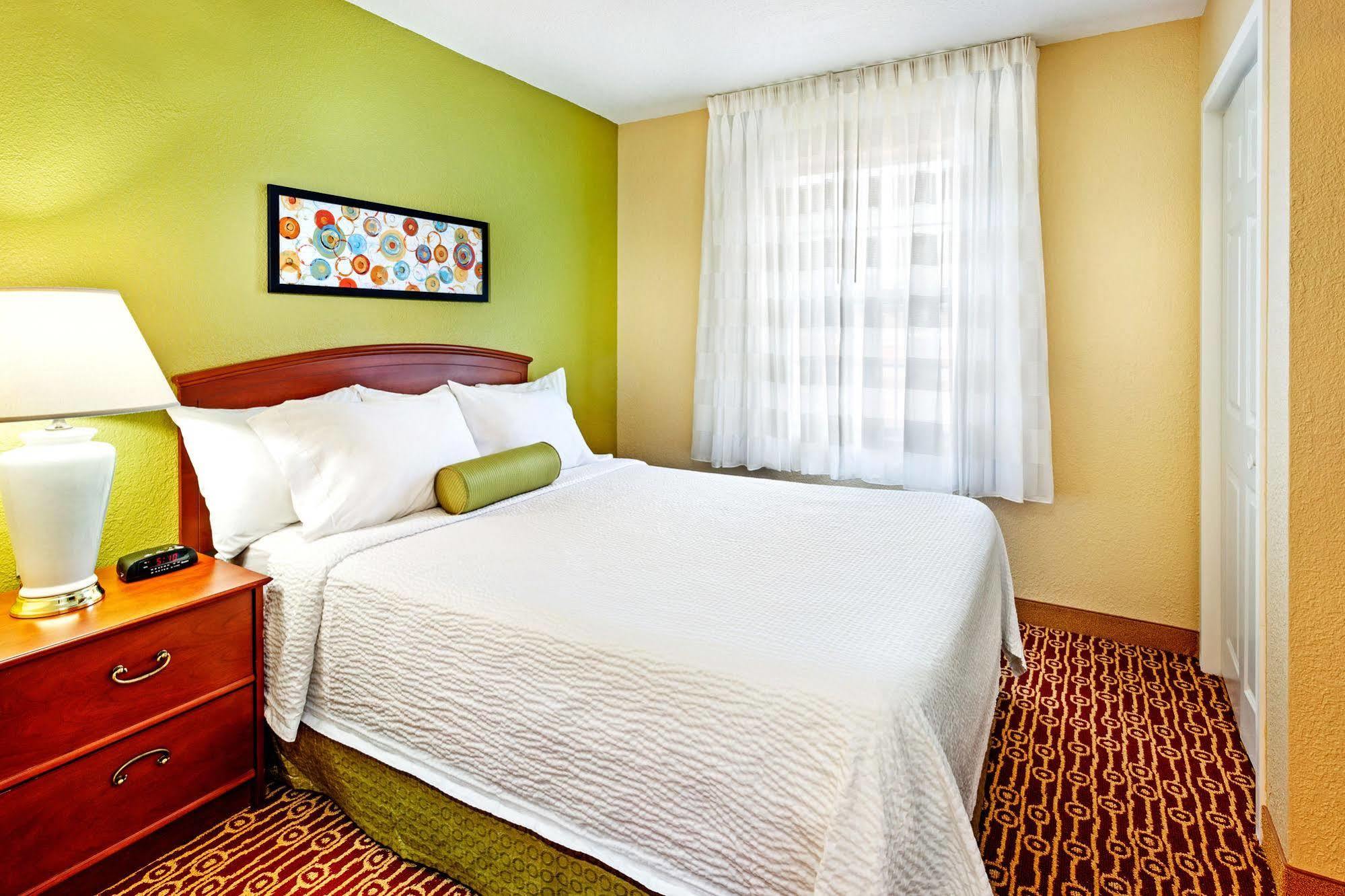 Towneplace Suites Savannah Midtown Esterno foto